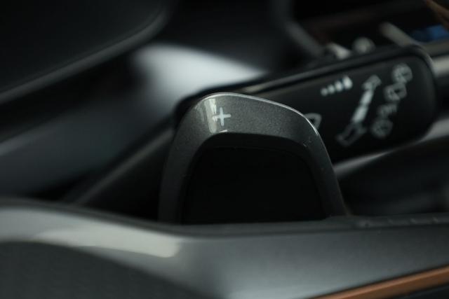 CUPRA Leon usata, con Specchietti laterali elettrici