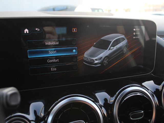 MERCEDES-BENZ B 180 usata, con MP3