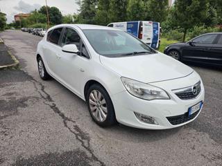 OPEL Astra usata, con Boardcomputer