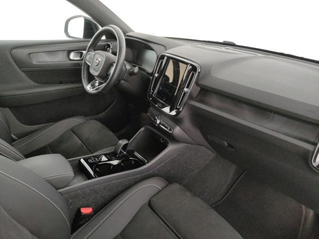 VOLVO XC40 usata, con Autoradio digitale