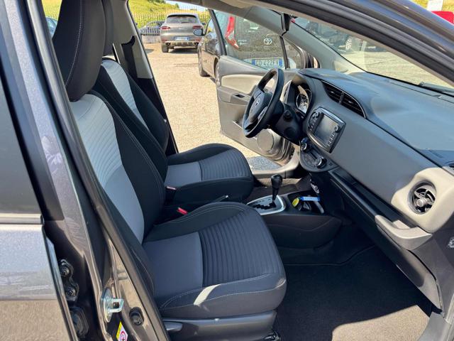 TOYOTA Yaris usata, con Specchietti laterali elettrici