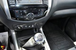 NISSAN Navara usata, con Lettore CD