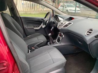 FORD Fiesta usata, con ESP