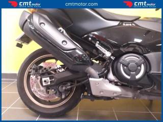 YAMAHA T-Max 560 usata 5