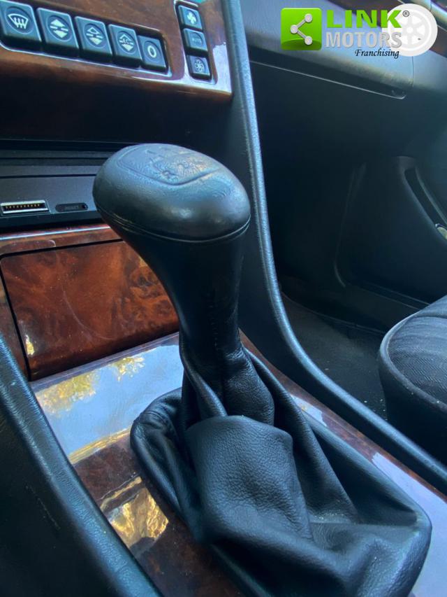 MERCEDES-BENZ 200 usata 32