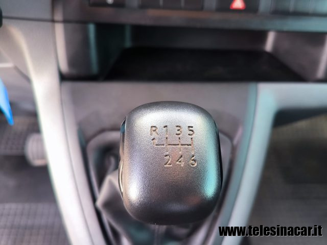 OPEL Vivaro usata 13