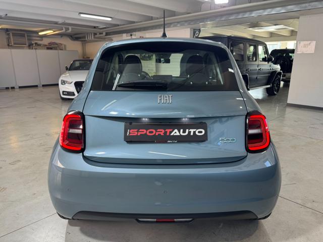 FIAT 500e usata, con Autoradio