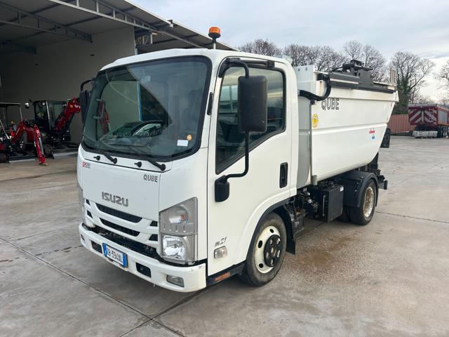 ISUZU M21 usata, con ABS