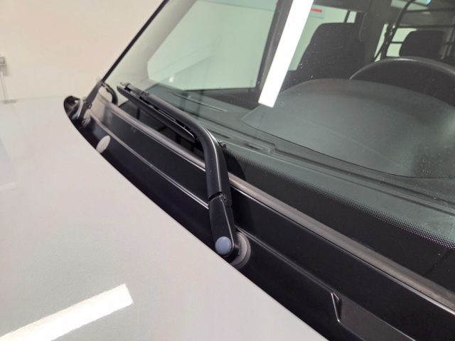 LAND ROVER Discovery usata 25