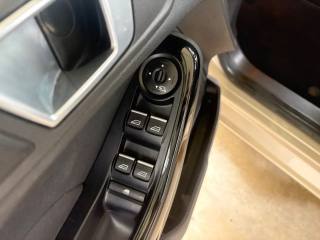 FORD Fiesta usata, con Touch screen