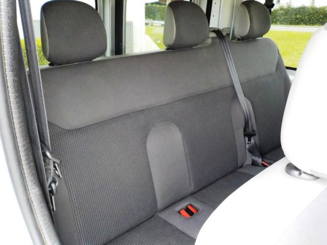 OPEL Vivaro usata 18
