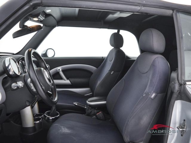 MINI Cabrio usata 8