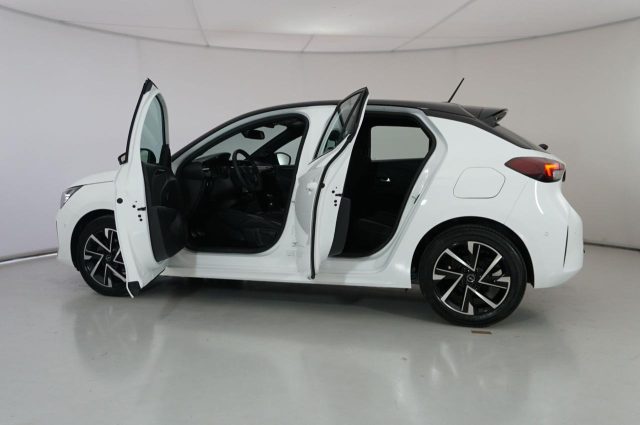 OPEL Corsa usata, con Sensori di parcheggio posteriori