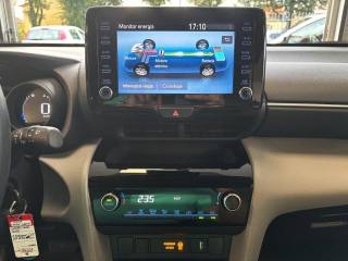 TOYOTA Yaris Cross usata, con Fendinebbia