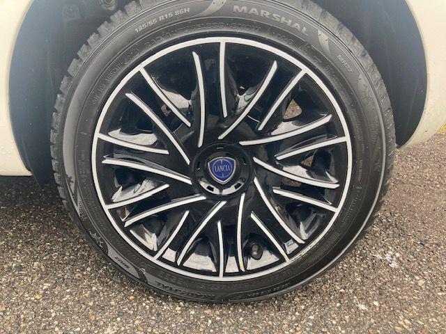LANCIA Ypsilon usata, con Volante multifunzione