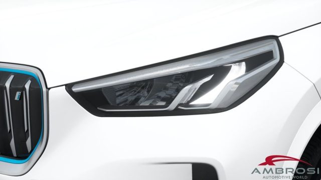 BMW iX1 usata 5