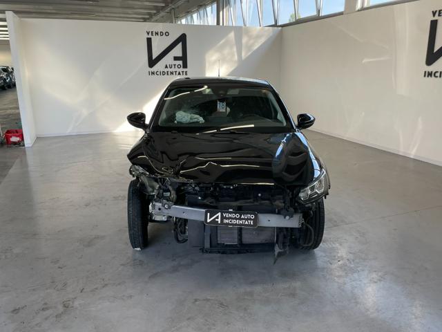 PEUGEOT 208 usata, con Airbag