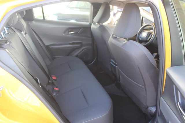 TOYOTA Prius Plug-in usata, con Cruise Control