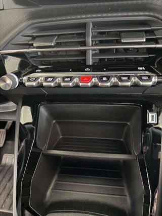 PEUGEOT 2008 usata, con Cruise Control