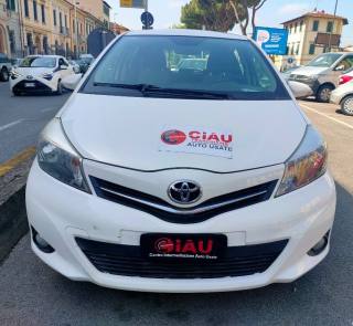 TOYOTA Yaris usata, con Airbag
