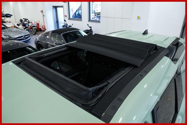 LAND ROVER Defender usata, con Fendinebbia