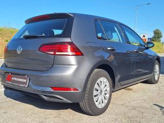 VOLKSWAGEN Golf usata, con Autoradio
