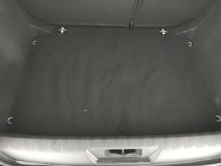 PEUGEOT 308 usata, con USB