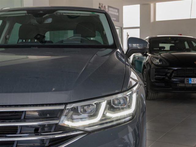 VOLKSWAGEN Tiguan usata, con Sistema di navigazione
