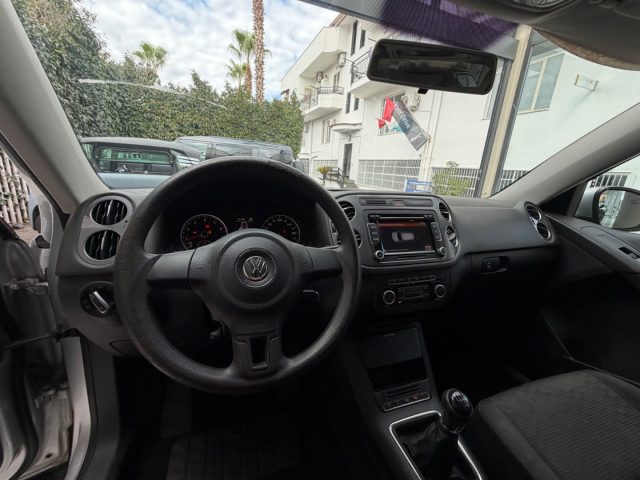 VOLKSWAGEN Tiguan usata, con USB