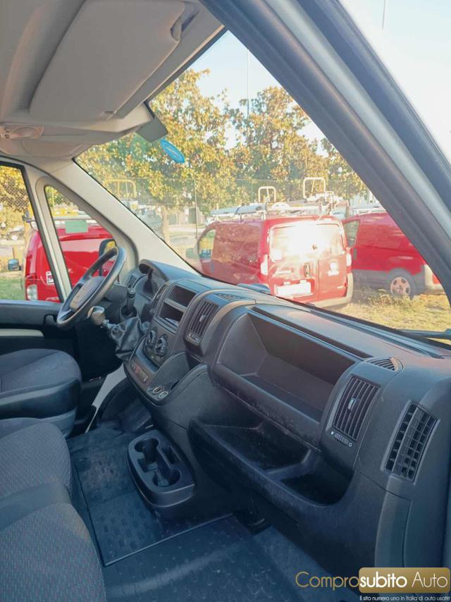 PEUGEOT Boxer usata 12