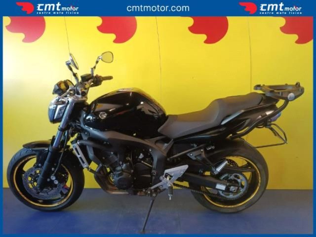 YAMAHA FZ6 usata 2