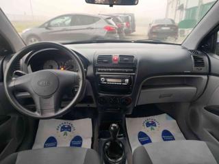 KIA Picanto usata, con Sedile posteriore sdoppiato