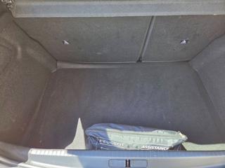 PEUGEOT 208 usata, con Alzacristalli elettrici