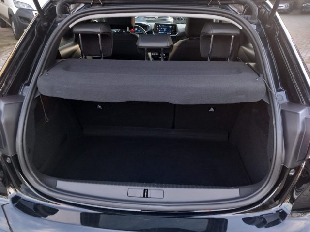 PEUGEOT 208 usata, con Controllo automatico clima