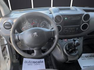 PEUGEOT Partner usata, con Specchietti laterali elettrici