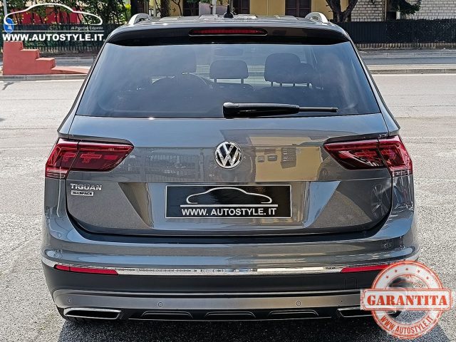 VOLKSWAGEN Tiguan Allspace usata, con Sound system