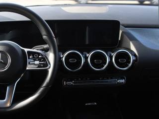 MERCEDES-BENZ B 180 usata, con Portellone posteriore elettrico