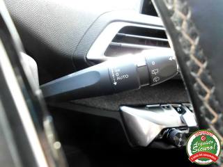 PEUGEOT 3008 usata, con Fari LED