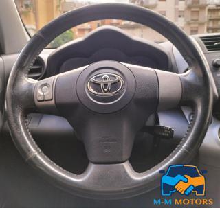 TOYOTA RAV 4 usata, con Park Distance Control