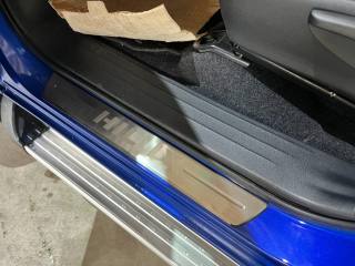 TOYOTA Hilux usata, con Vetri oscurati