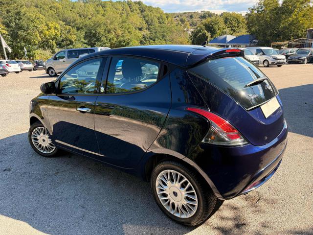 LANCIA Ypsilon usata, con Servosterzo