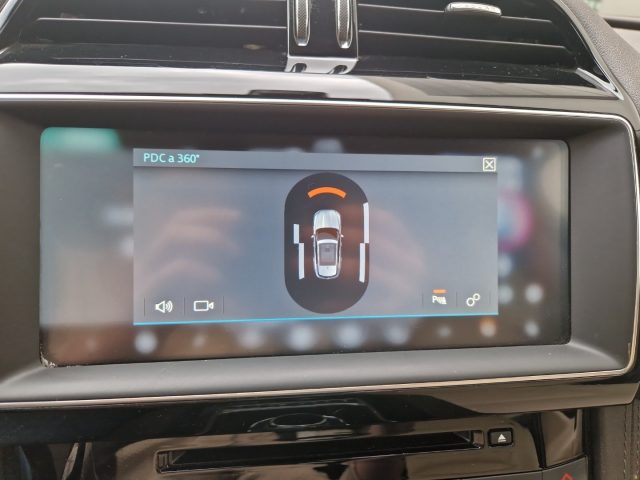 JAGUAR F-Pace usata, con Trazione integrale
