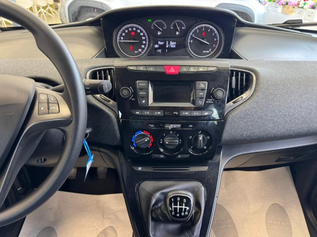 LANCIA Ypsilon usata, con Luci diurne LED