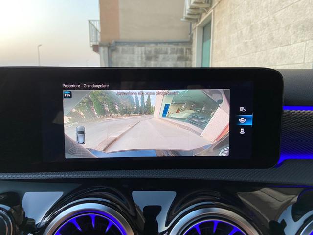 MERCEDES-BENZ A 180 usata, con Park Distance Control