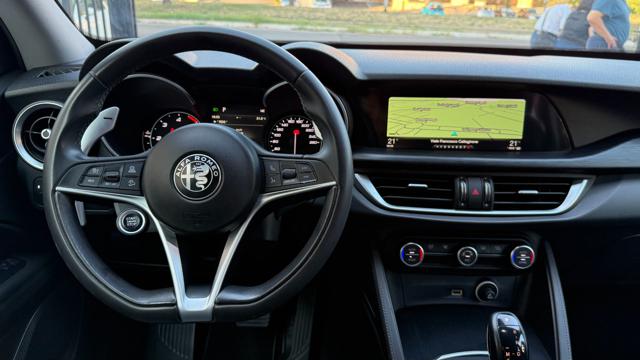 ALFA ROMEO Stelvio usata, con Interni in pelle