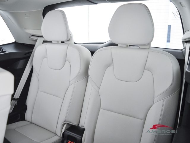 VOLVO XC90 usata 10
