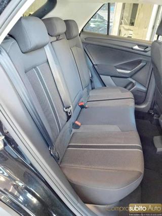 VOLKSWAGEN T-Roc usata, con Specchietti laterali elettrici