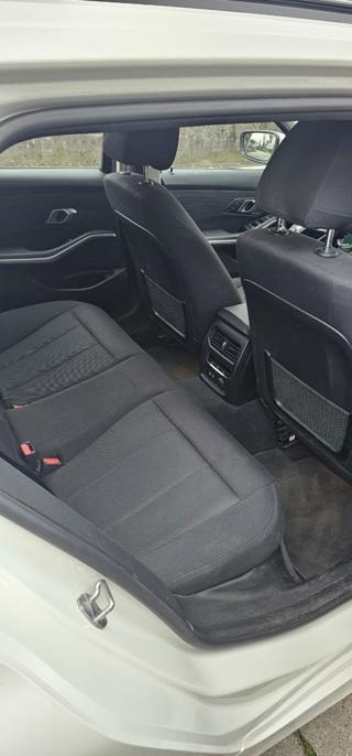 BMW 320 usata, con Volante in pelle