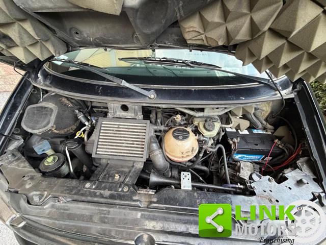 VOLKSWAGEN Transporter usata 17