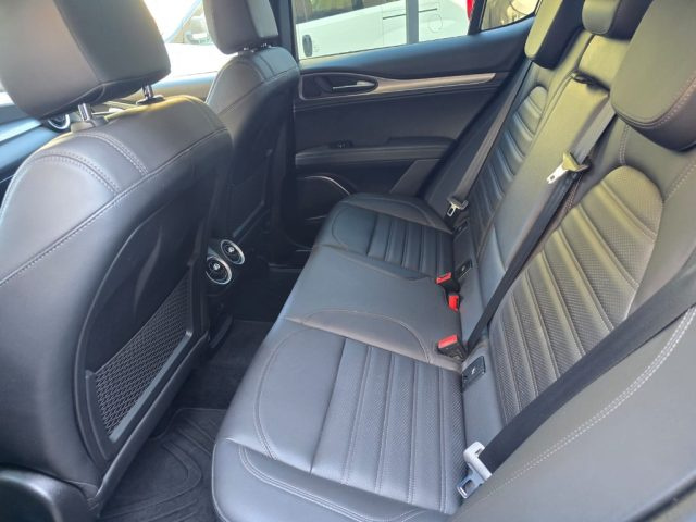 ALFA ROMEO Stelvio usata, con Interni in pelle